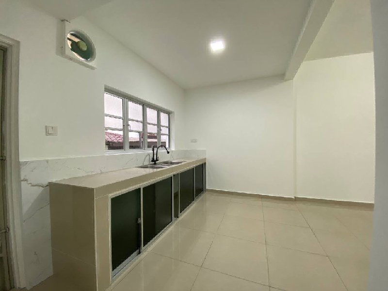Double Storey Terrace Taman Maju Satu Kajang - photo 4