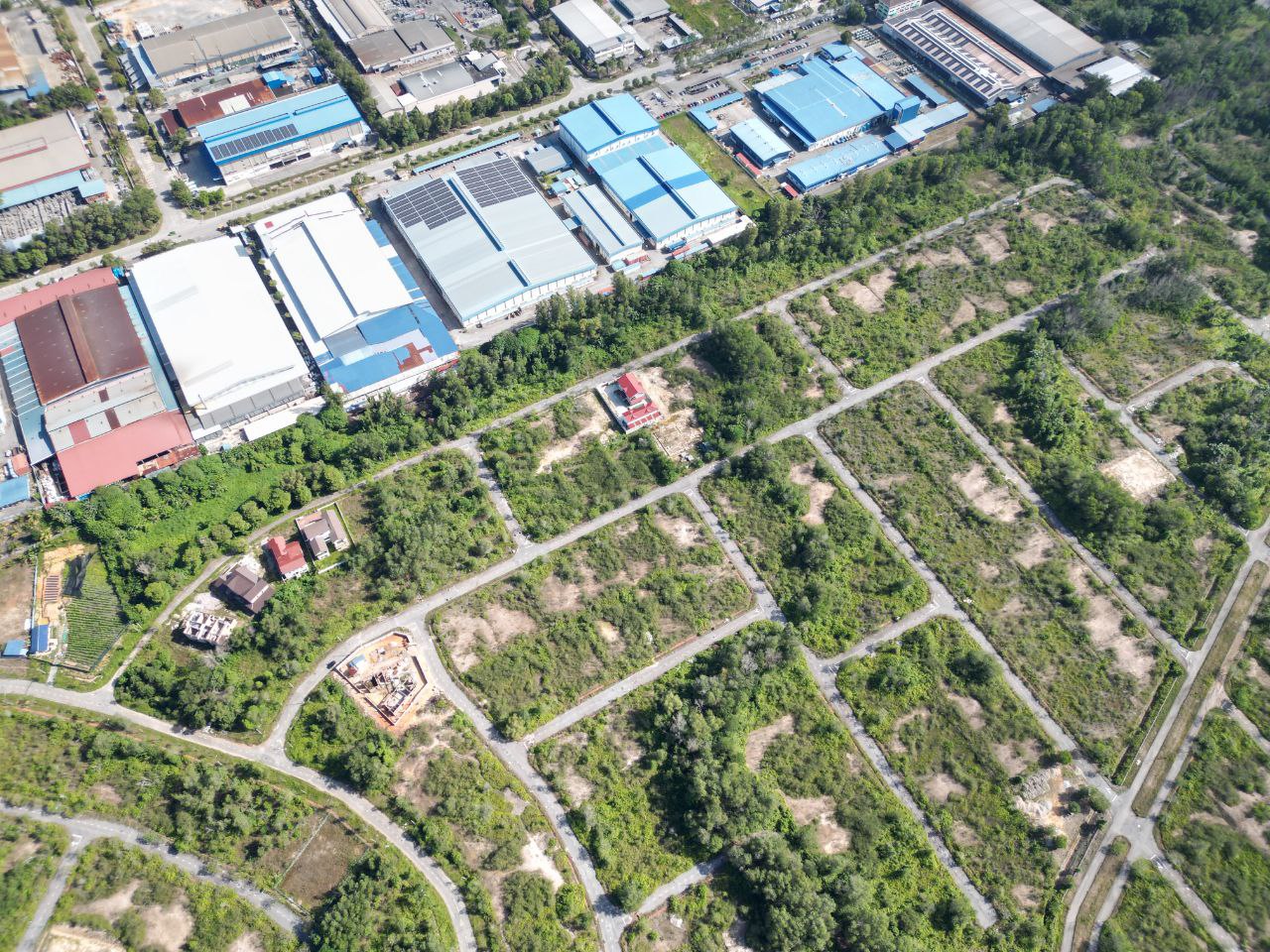 Bungalow Lot Seksyen 7, Bandar Bukit Mahkota, Bangi - photo 8