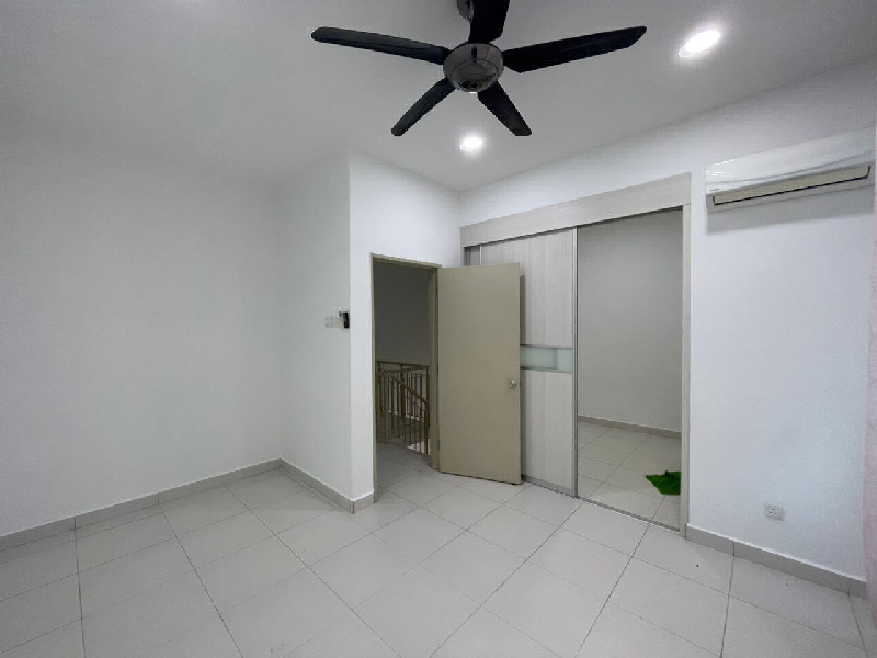 Double Storey Taman Pelangi Semenyih 2 Rafflesia - photo 7