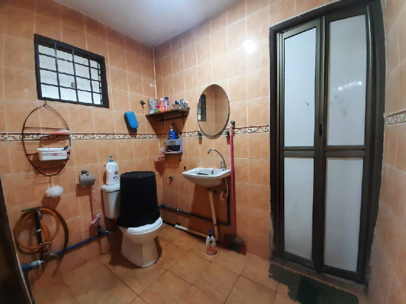 Corner Double Storey Taman Prima Saujana Kajang - photo 13