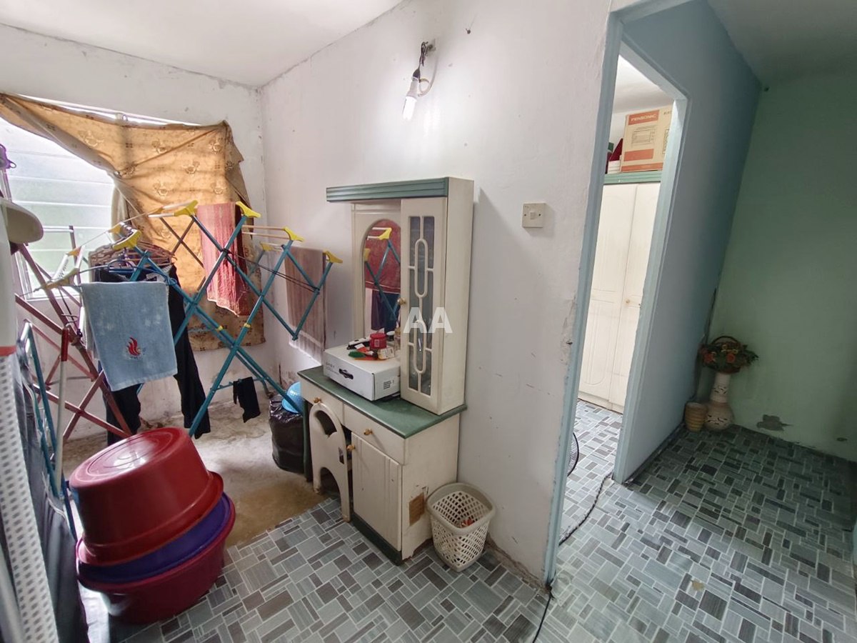 Teres Double Storey Bandar Utama Batang Kali - photo 6