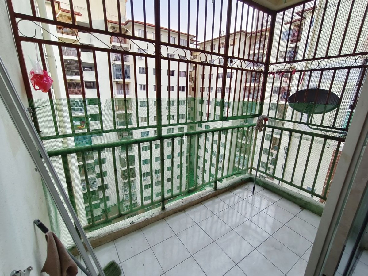 Nice Unit Selesa i-Resort Taman Damai Mewah Kajang - photo 11
