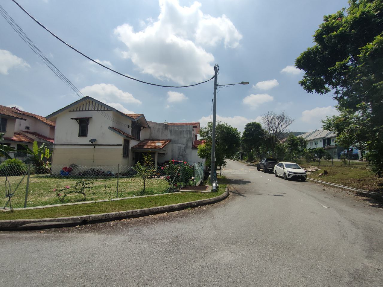 Double Storey Terrace House Taman Salak Perdana - photo 7