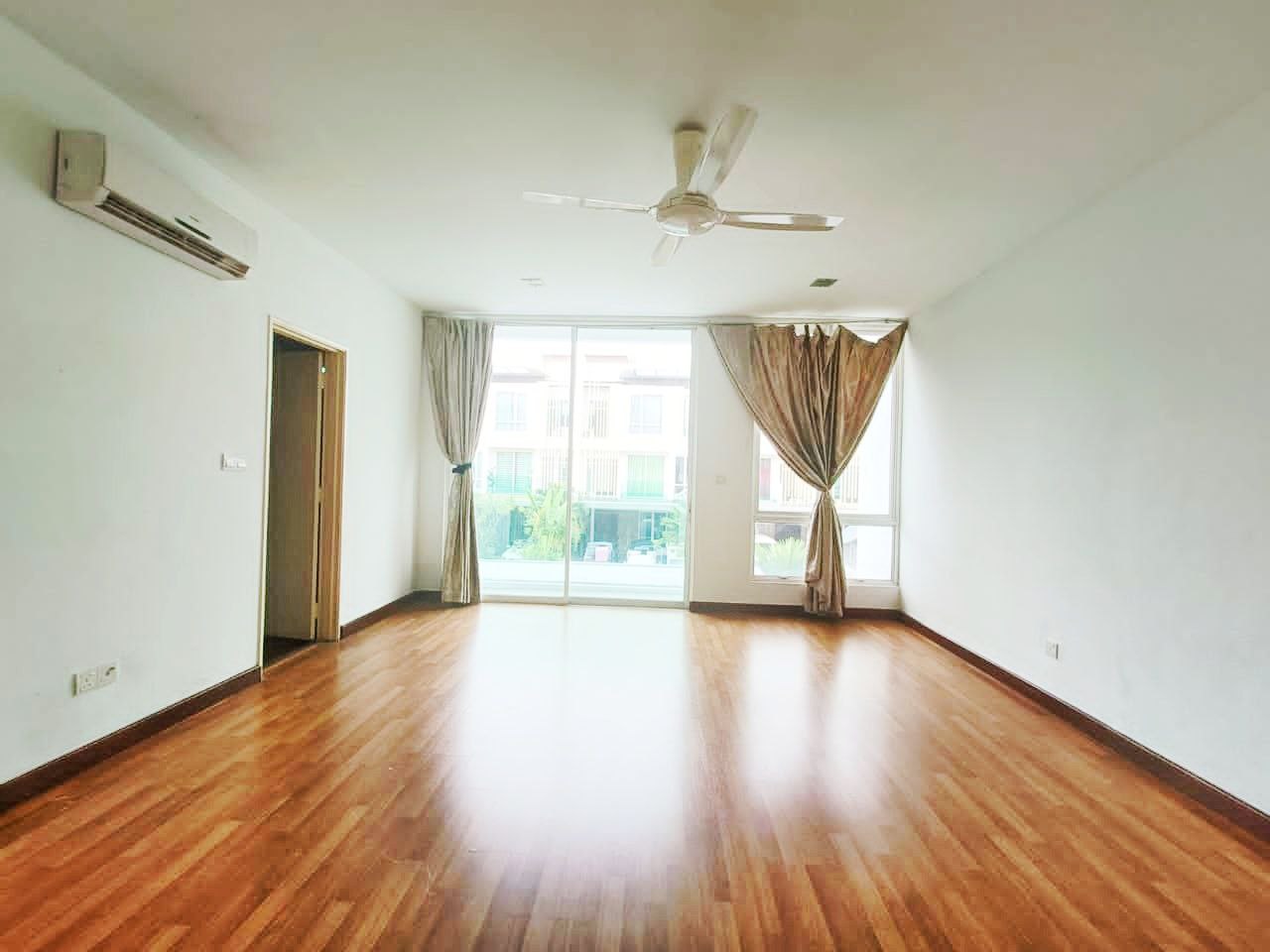 3 Storey Cassia Garden Residence Cyberjaya - photo 12