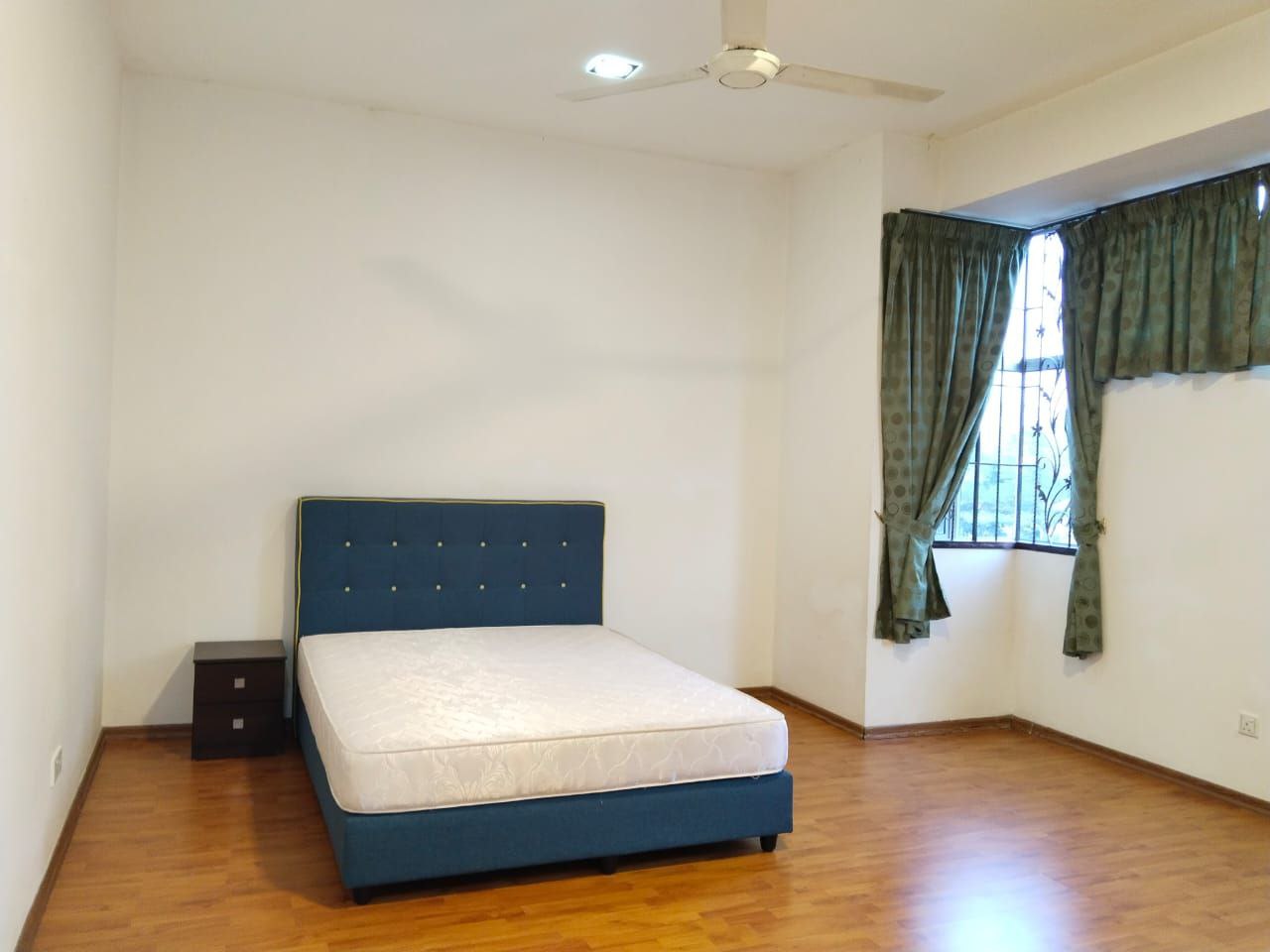 Facing Open 2 Storey Terrace Taman Sutera 3 Kajang - photo 11