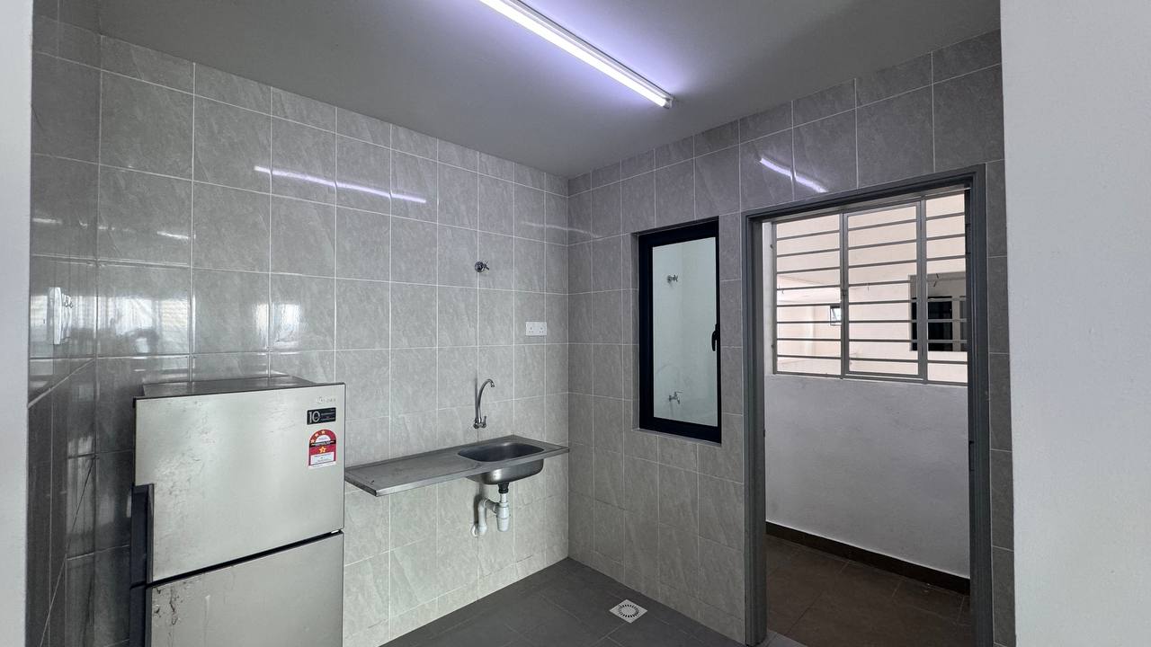 Rent Vista Bangi Near Ukm 3R2B 1000 sqft B19 - photo 3