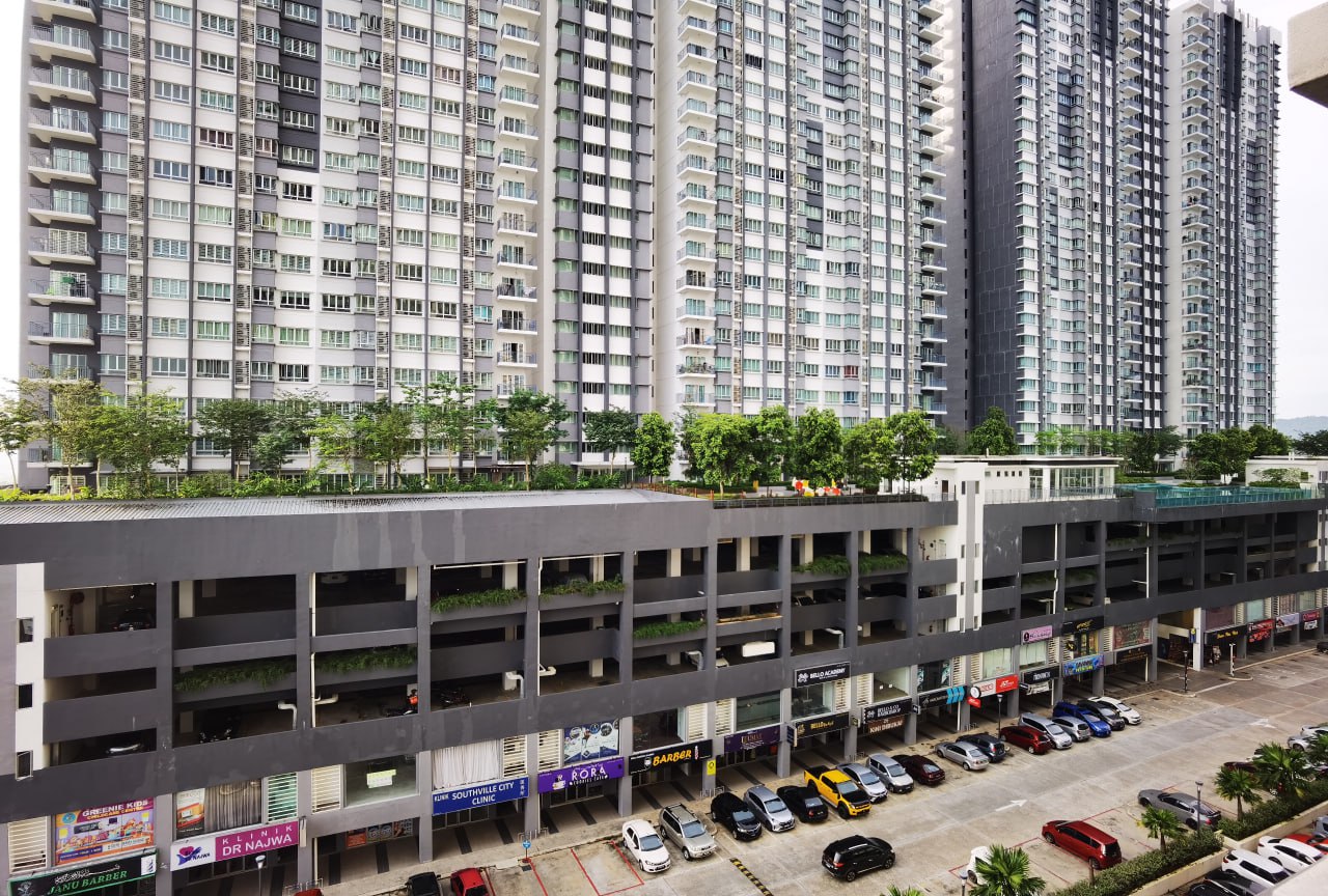 Cheapest Savanna Executive Suites Southville City - photo 5