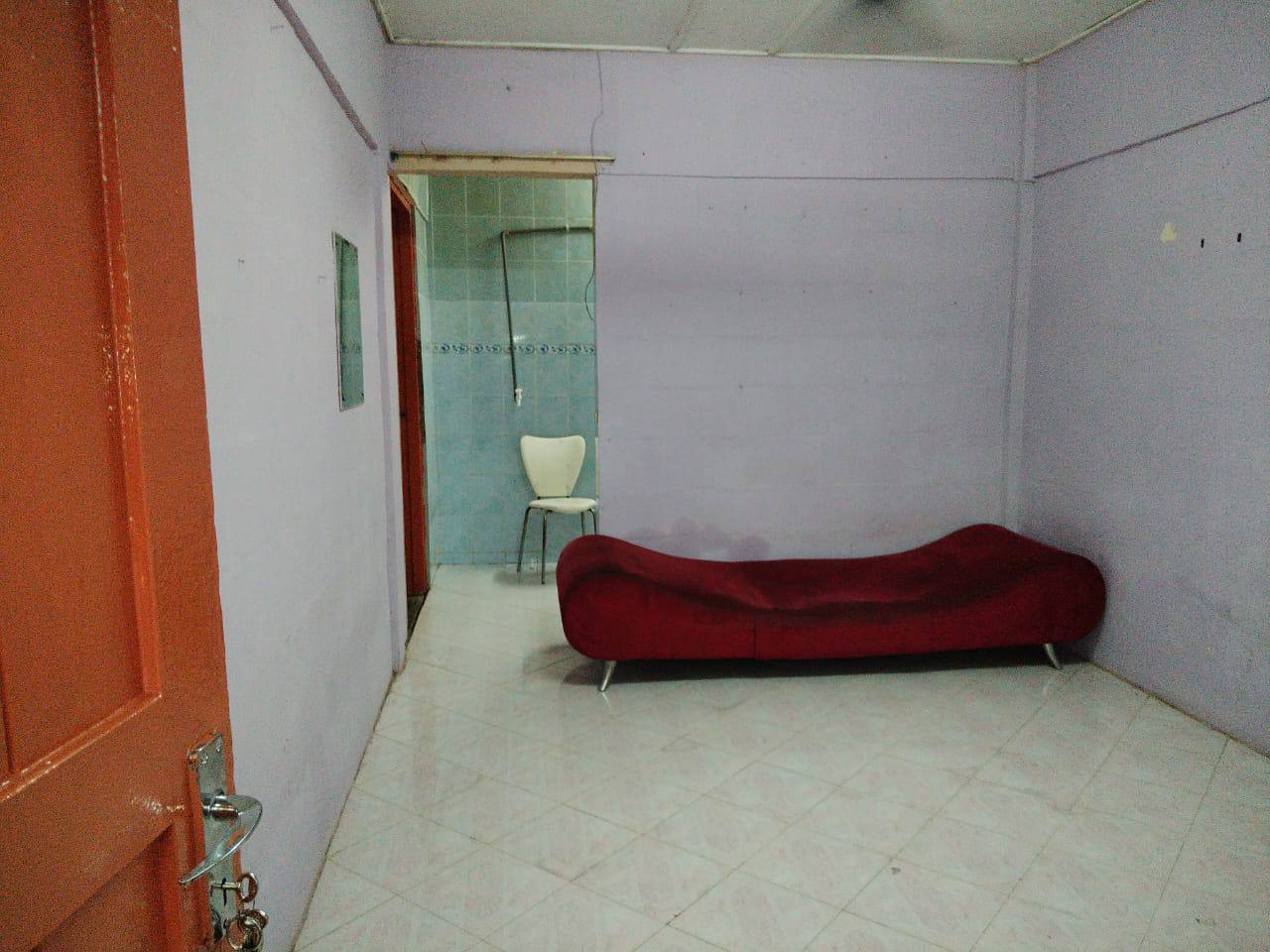 Flat Pkns Taman Keramat Au2 Kuala Lumpur near Lrt - photo 3