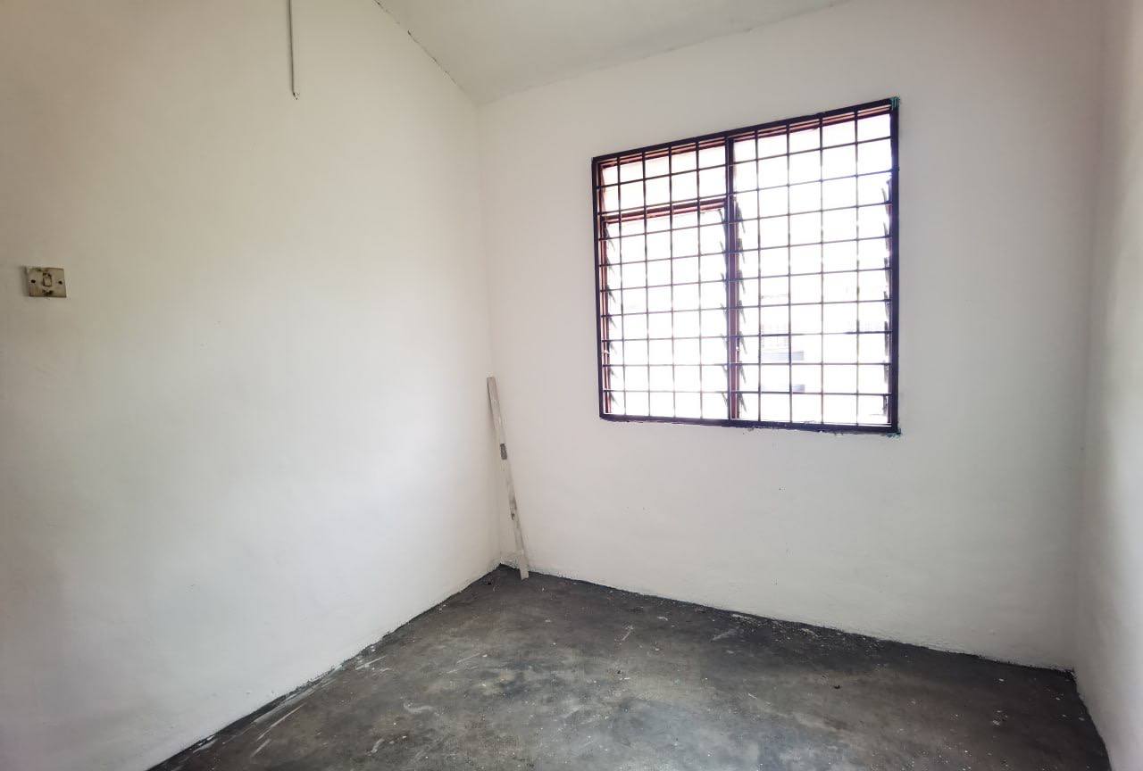 Renovated Endlot Teres 2 Sty Taman Rawang Perdana - photo 7