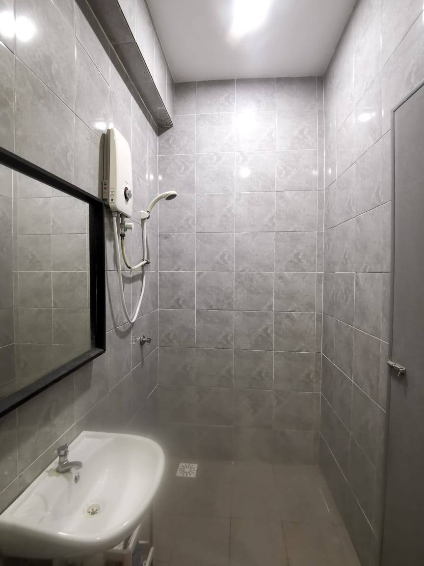 Fully Furnished Pangsapuri Putra Bandar Seri Putra - photo 9