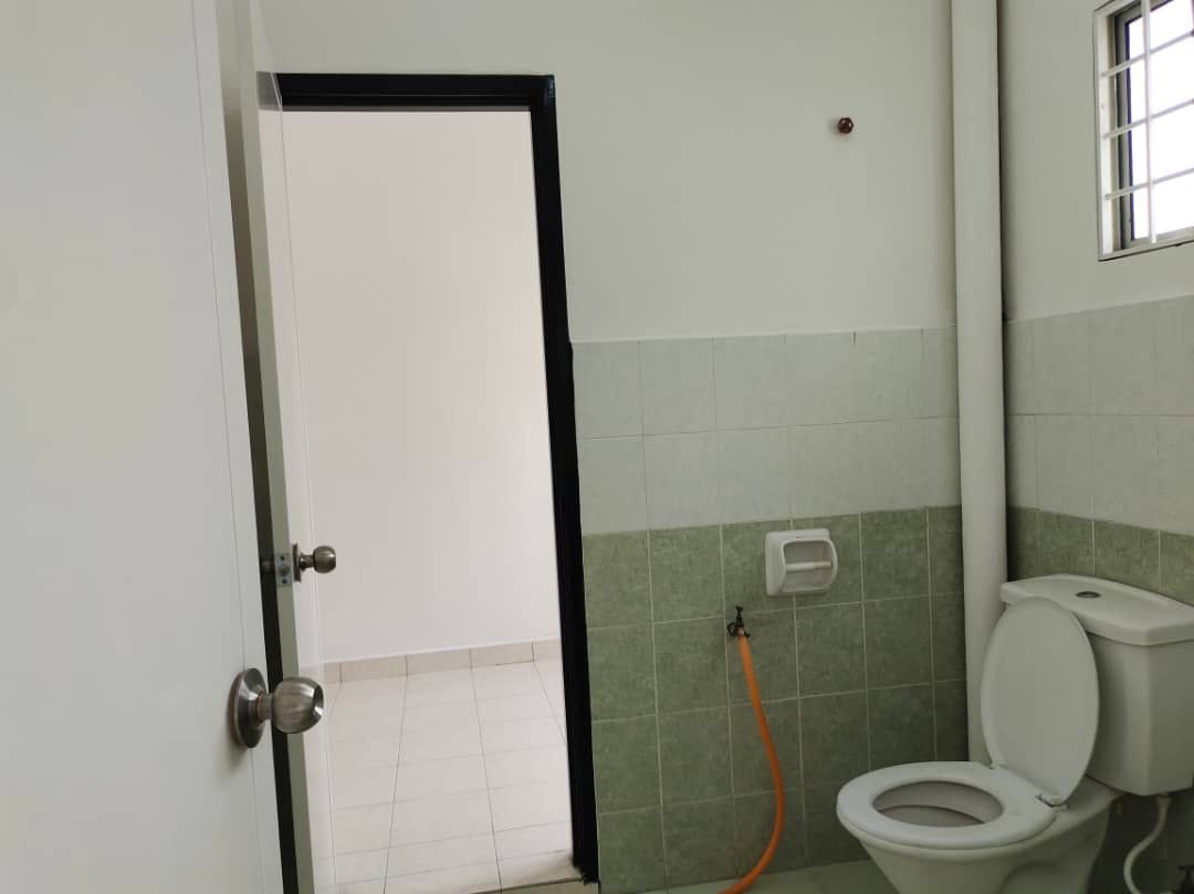 Rumah Sewa 2 Tingkat Seksyen 8 Bandar Baru Bangi - photo 2
