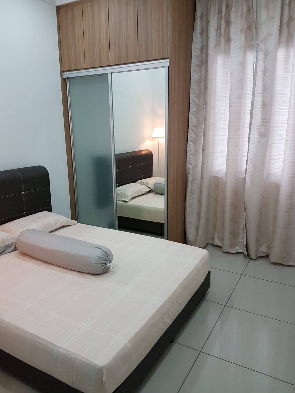Fully Furnished Almyra Residence Bangi - photo 4