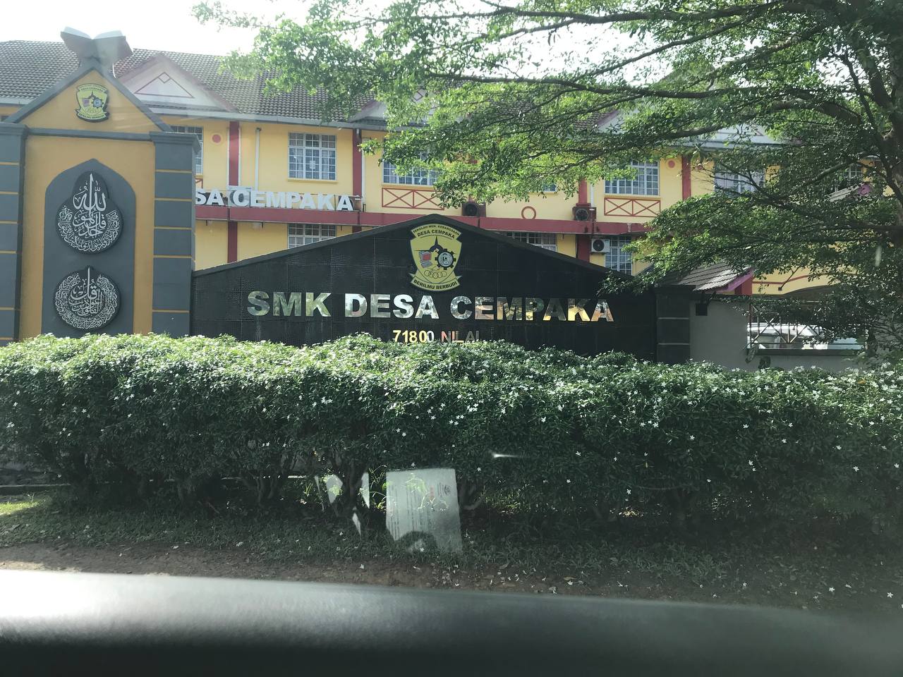 Freehold Flat Cempaka 4 Taman Desa Cempaka Bandar Baru Nilai N9 - photo 4
