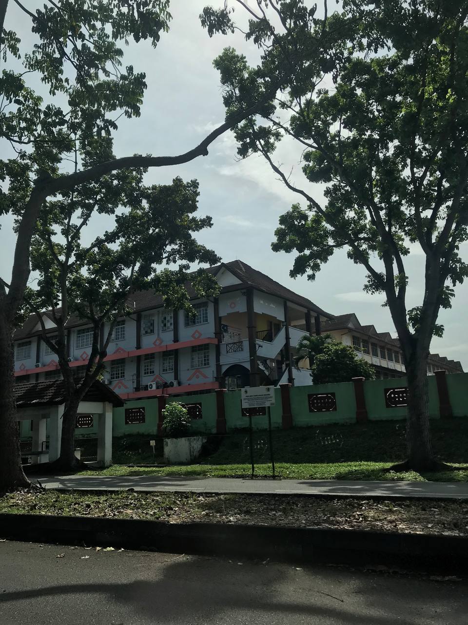 Freehold Flat Cempaka 4 Taman Desa Cempaka Bandar Baru Nilai N9 - photo 5