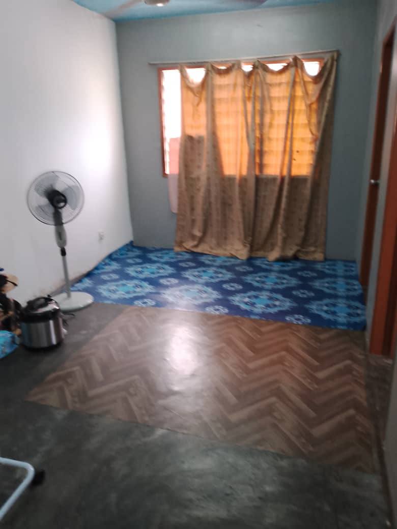 Freehold Flat Cempaka 4 Taman Desa Cempaka Bandar Baru Nilai N9 - photo 8