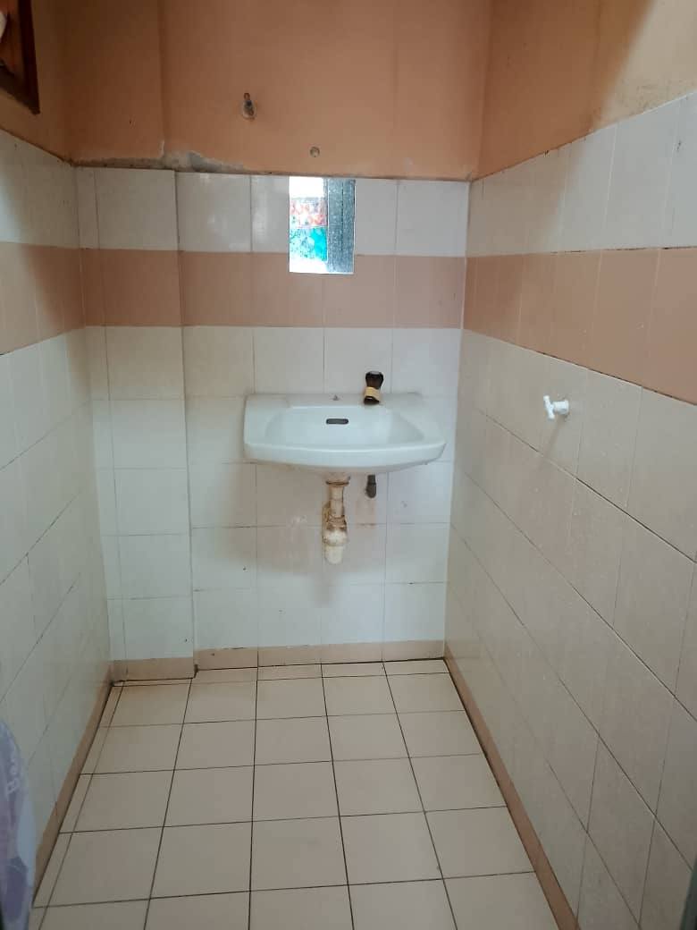 Freehold Flat Cempaka 4 Taman Desa Cempaka Bandar Baru Nilai N9 - photo 12