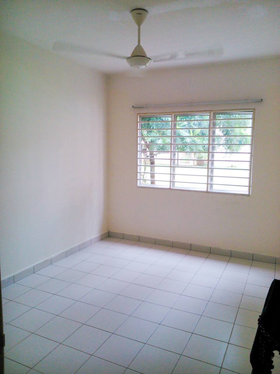 Ground Floor Apartment Teratai Taman Sutera Kajang - photo 7