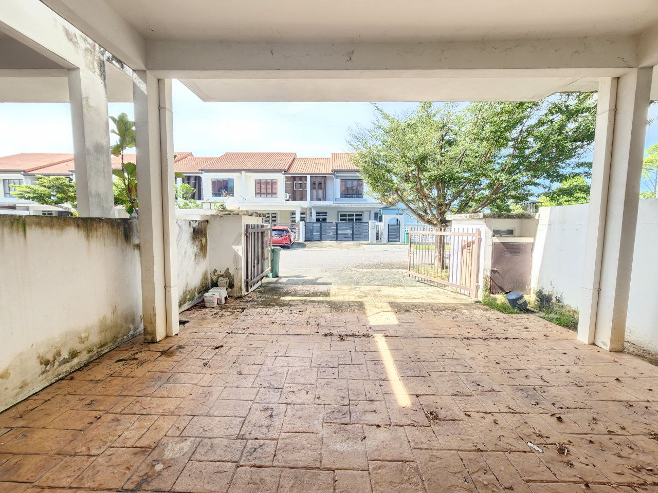 Spacious Double Storey Terrace Alam Sari Bangi - photo 7