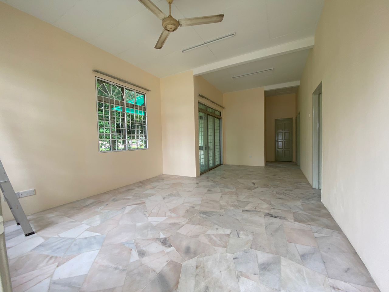 Corner Semi D Single Storey Pantai Sepang Putra - photo 4