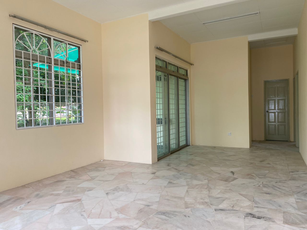 Corner Semi D Single Storey Pantai Sepang Putra - photo 12