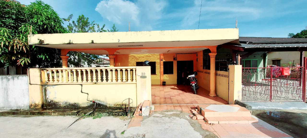 semi detached taman senangin, perai, penang - photo 2