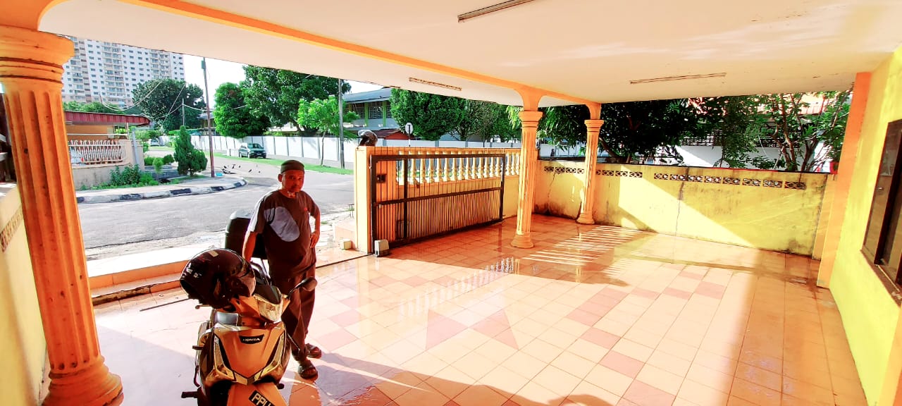 semi detached taman senangin, perai, penang - photo 4