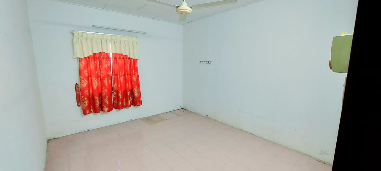 semi detached taman senangin, perai, penang - photo 9
