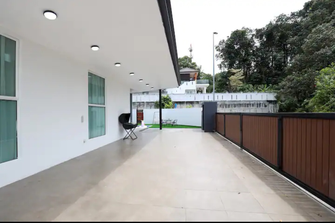 Kajang Town Modern 3 Storey Bungalow - photo 5
