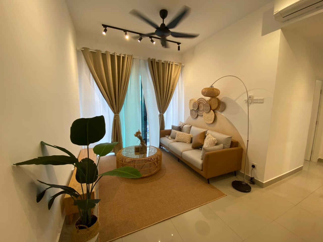 Lavile Residence Ful ...