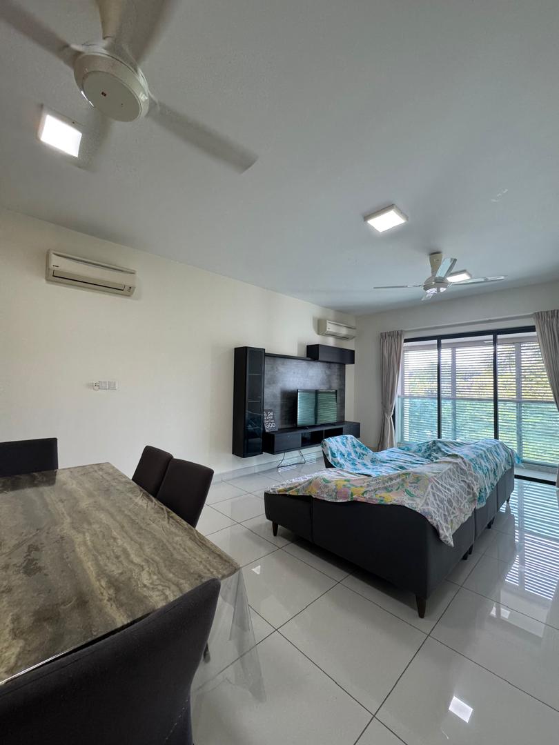Fully Furnished Isola Subang Next to Empire Mall - photo 2
