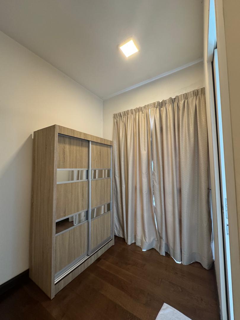 Fully Furnished Isola Subang Next to Empire Mall - photo 13