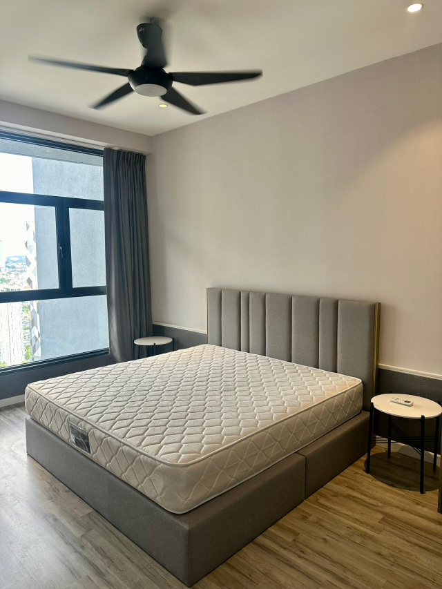 Millerz OKR Tastefully Furnished Unit For Rent - photo 3