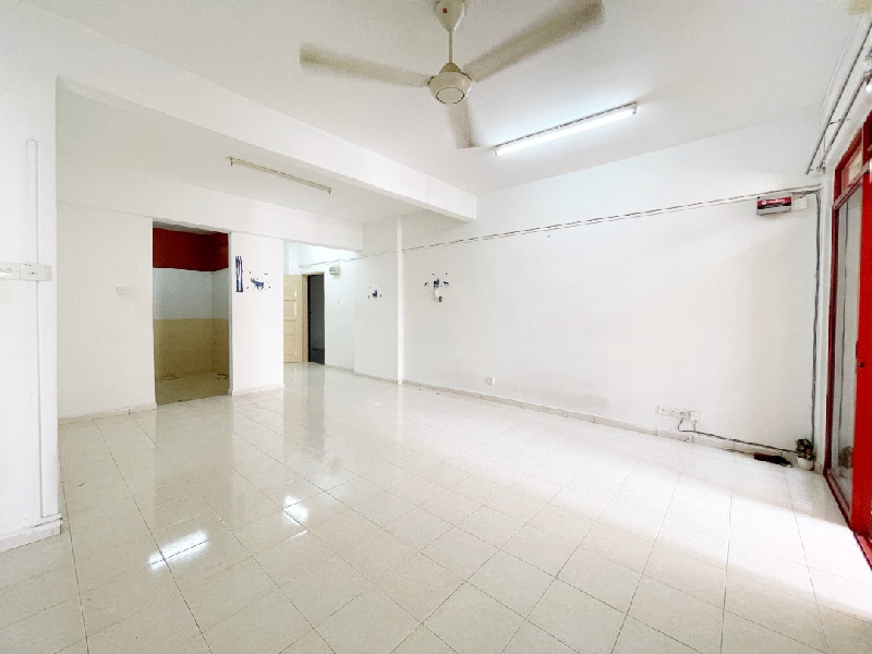 Pangsapuri Permai Putera Taman Dato Ahmad Razali Ampang - photo 3