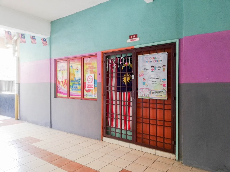 Pangsapuri Permai Putera Taman Dato Ahmad Razali Ampang - photo 10