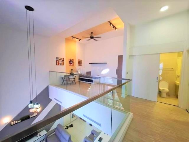 M city three bed duplex - photo 2