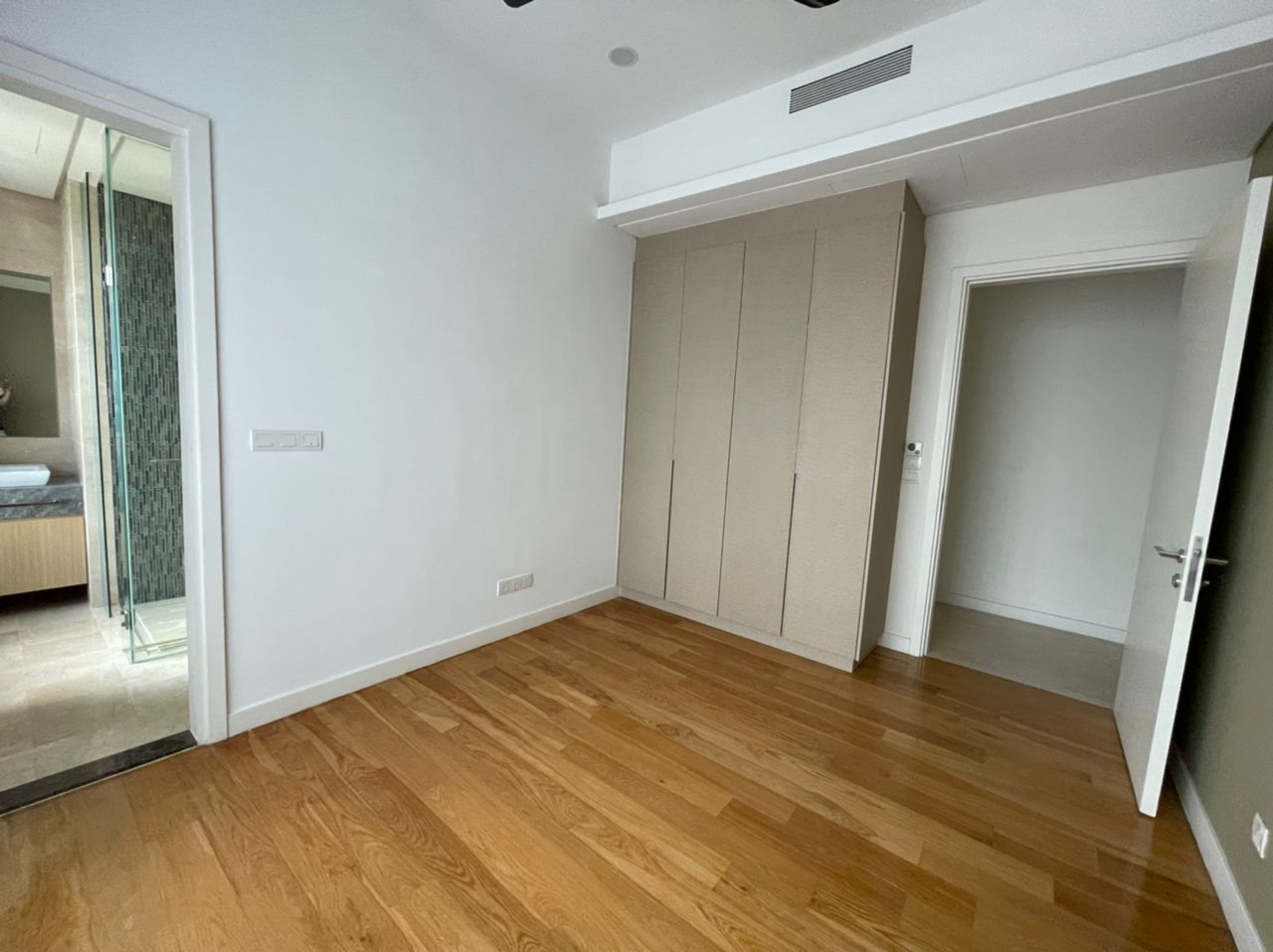 tsr penthouse - photo 9