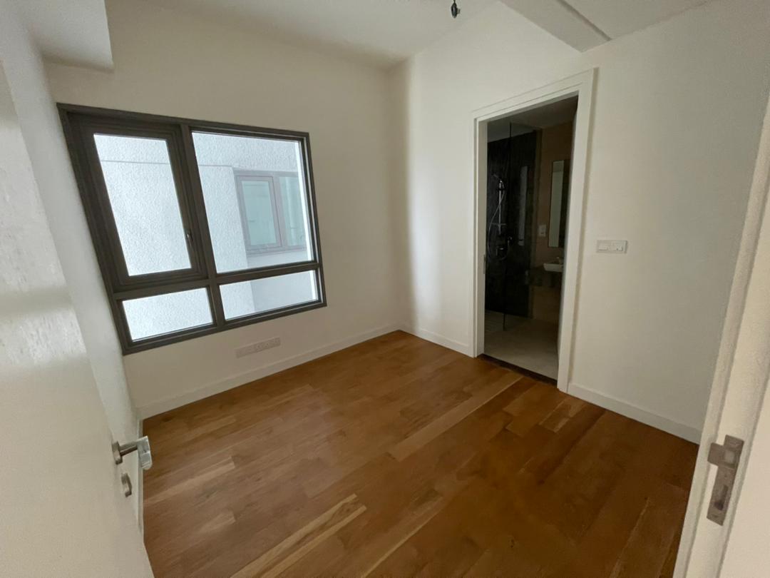 TSR 1787sf Sale three bed no balcony - photo 5