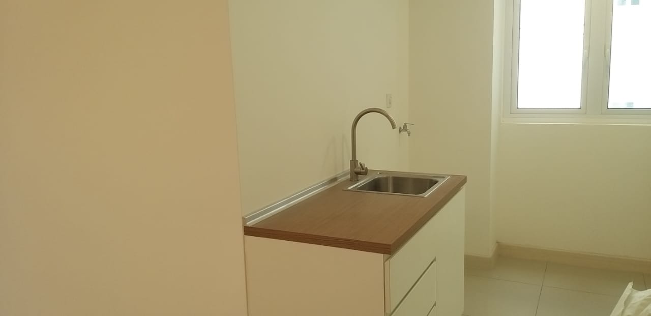 Sentul Point 3bed empty - photo 8