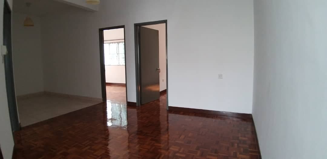Double Storey Intermediate Terrace Seksyen 6 Wangs - photo 7
