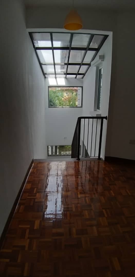 Double Storey Intermediate Terrace Seksyen 6 Wangs - photo 8