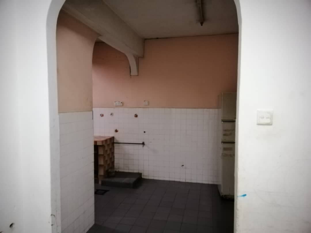 Taman Kosmo Jaya - photo 10