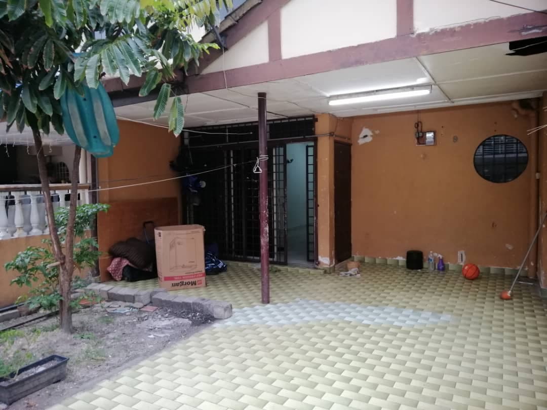 Taman Kosmo Jaya - photo 13