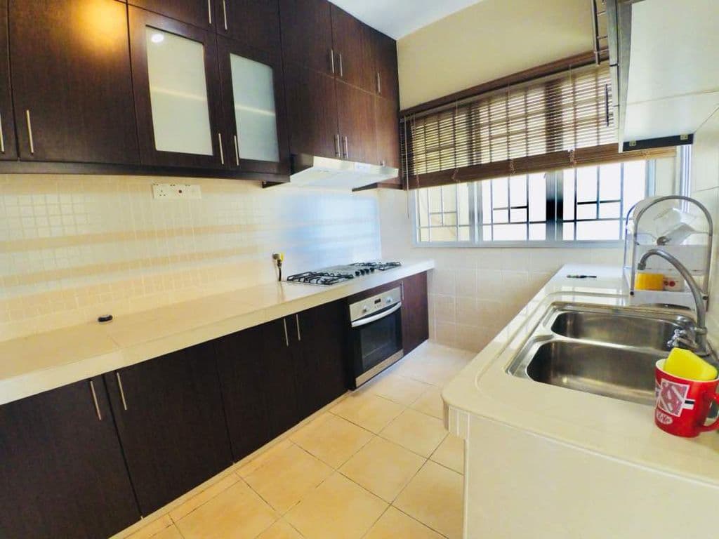 Desa Putra Condominium - photo 2