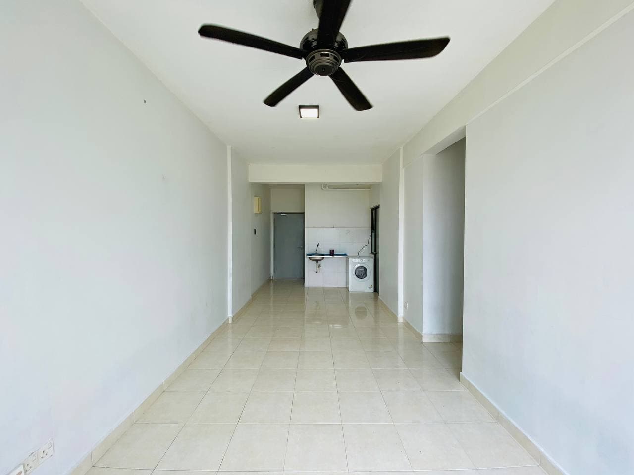 Suria Ixora Apartment - photo 4