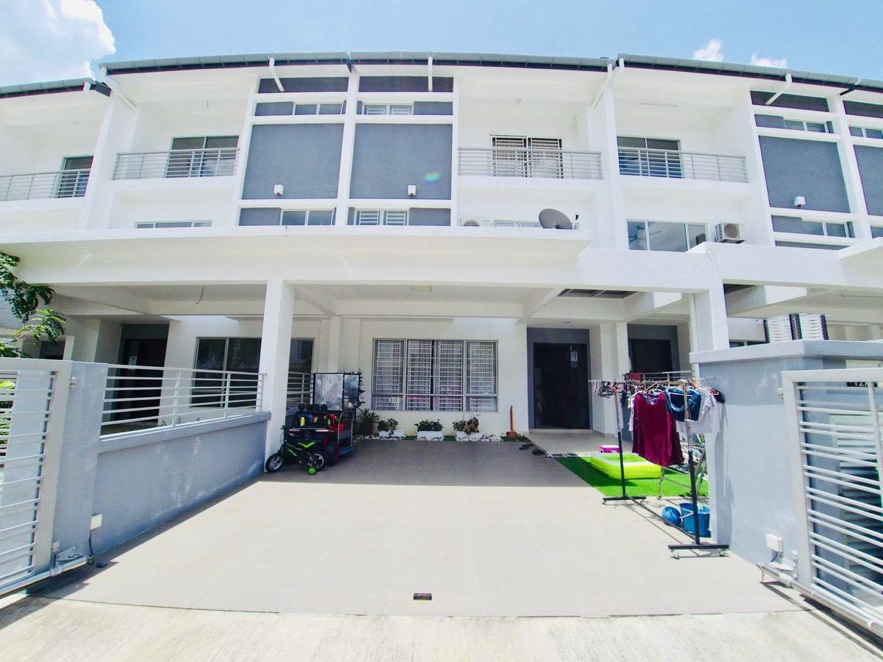Triple Storey Terrace Fairfield Type Tropicana Hei - photo 1