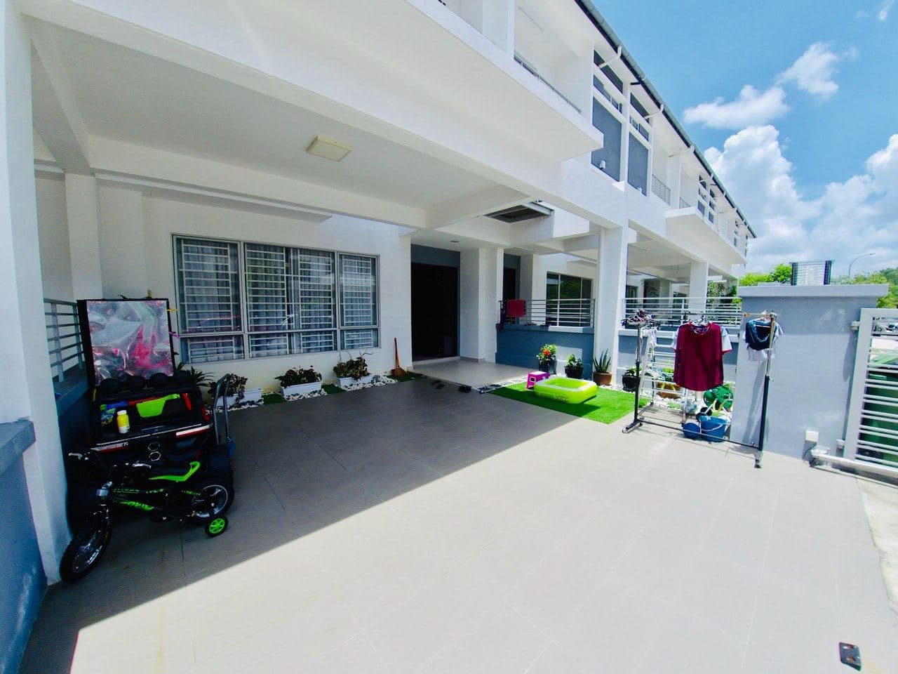 Triple Storey Terrace Fairfield Type Tropicana Hei - photo 2