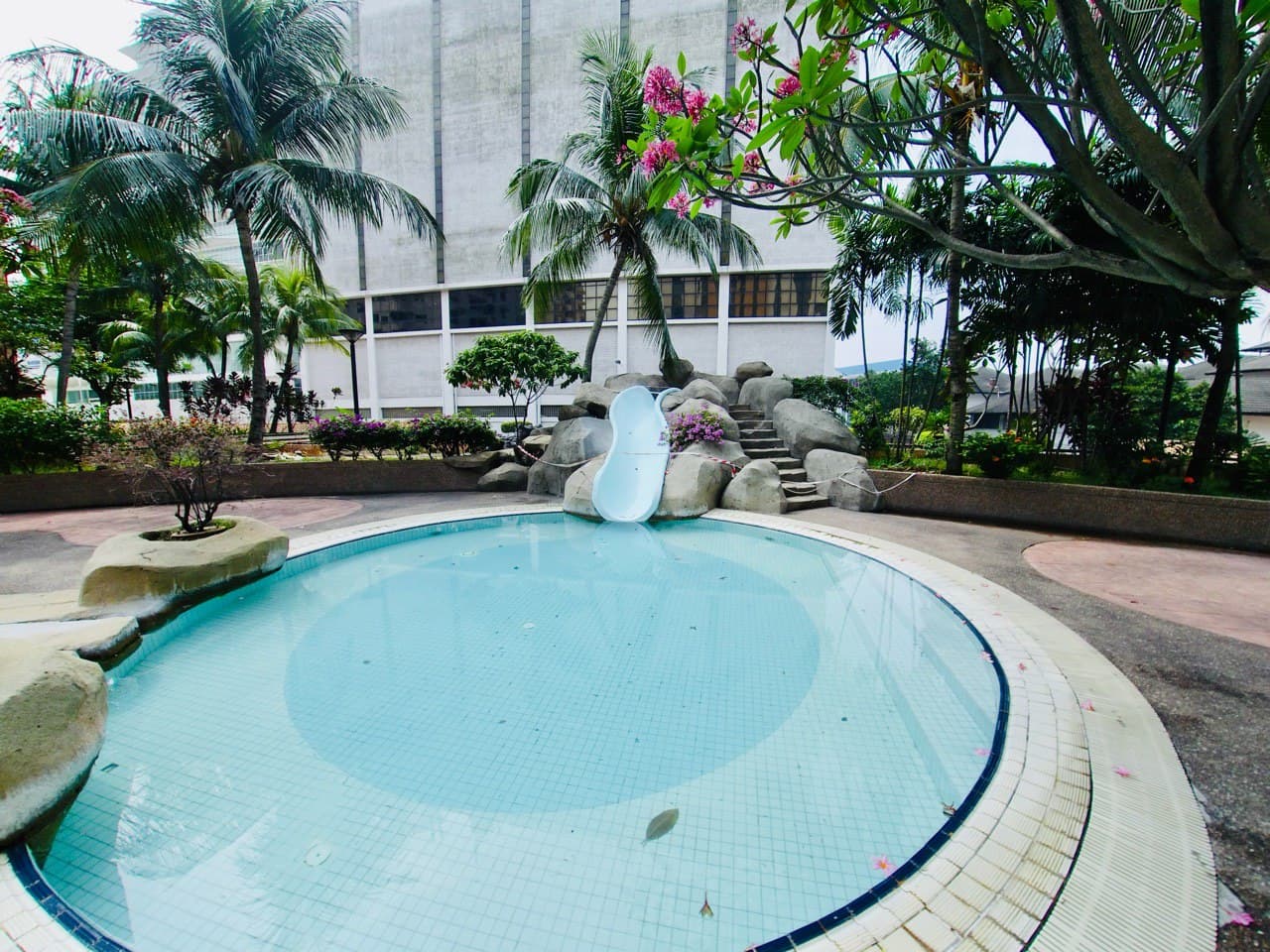 Kelana Parkview Condominium - photo 7