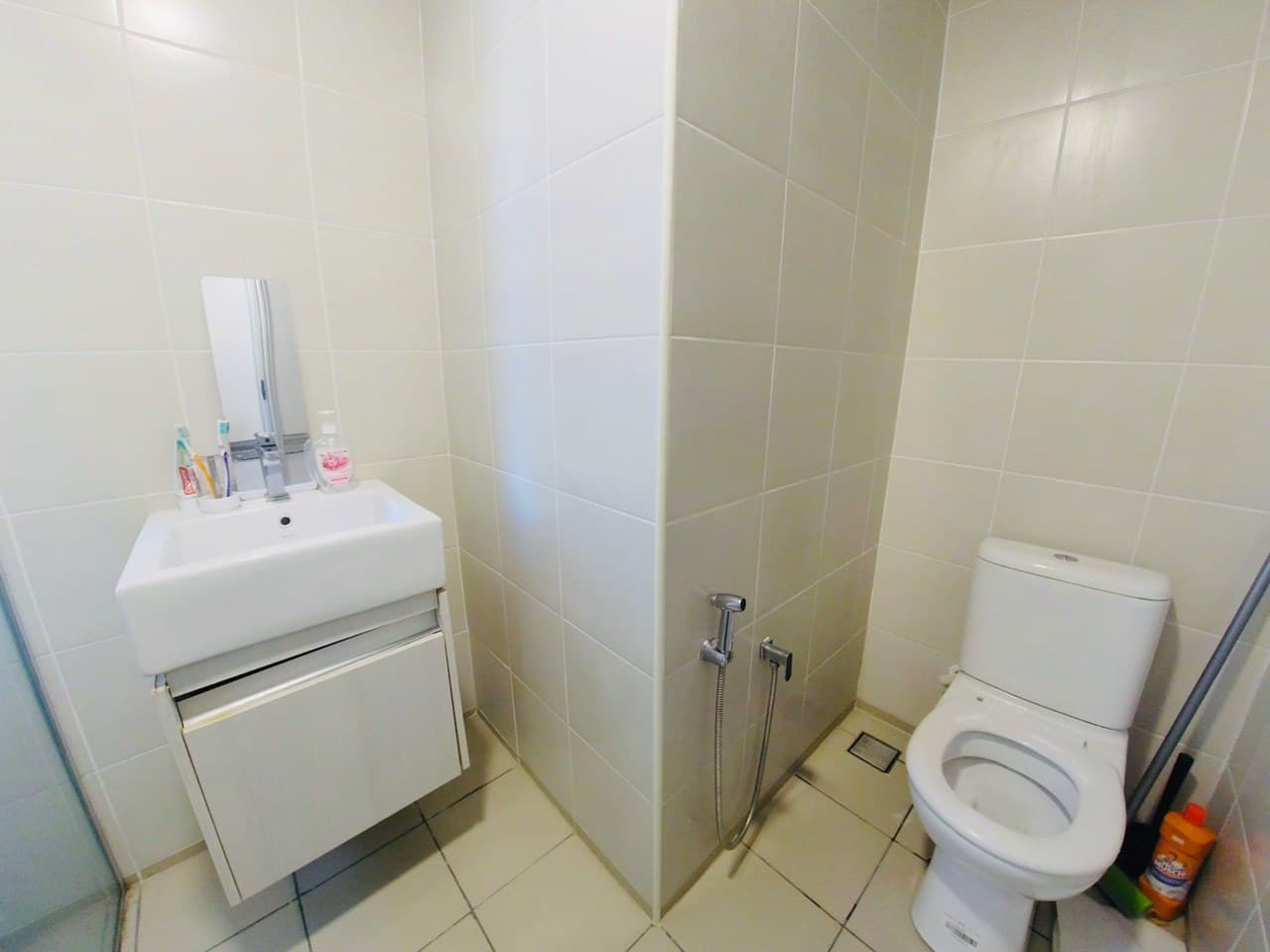 Suria Jelutong Condominium - photo 11