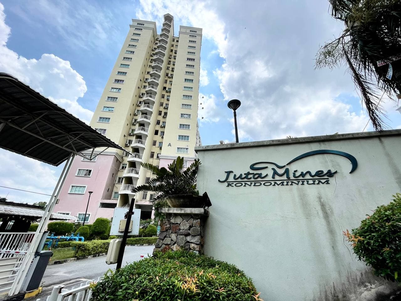 Jutamines Condominium - photo 2