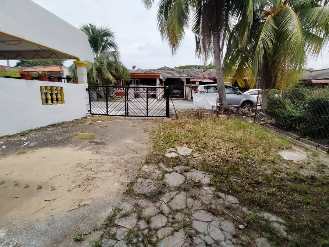 Single Storey Terrace Taman PD Utama - photo 2